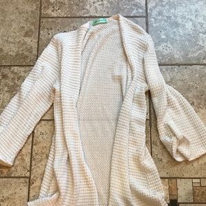 White ribbed sweater